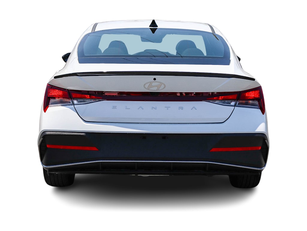 Thumbnail: 2026 Hyundai Elantra - 4