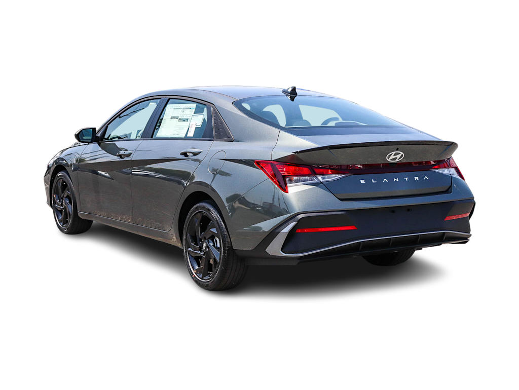 Thumbnail: 2026 Hyundai Elantra - 3
