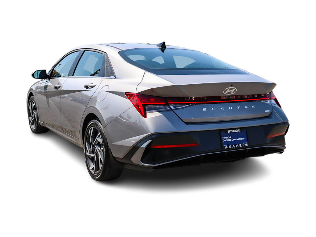 Thumbnail: 2025 Hyundai Elantra - 3