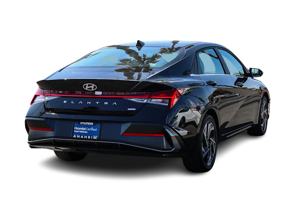 Thumbnail: 2025 Hyundai Elantra - 19