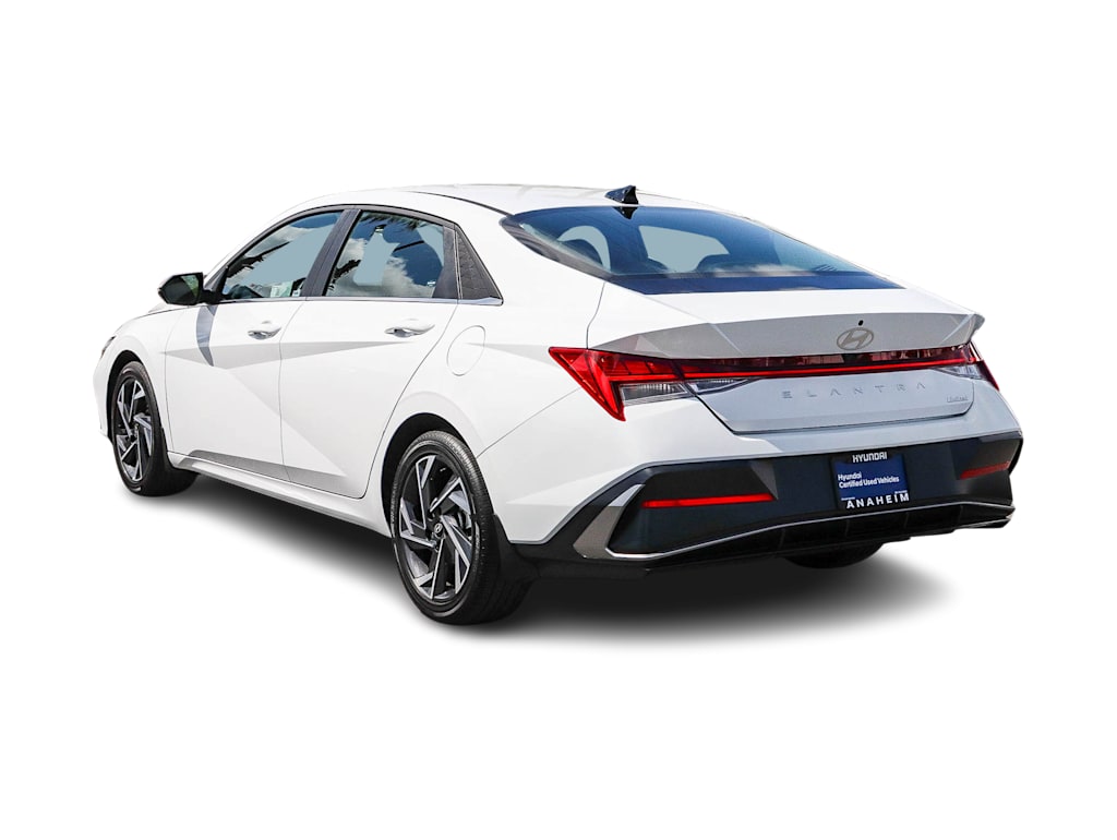 Thumbnail: 2025 Hyundai Elantra - 3