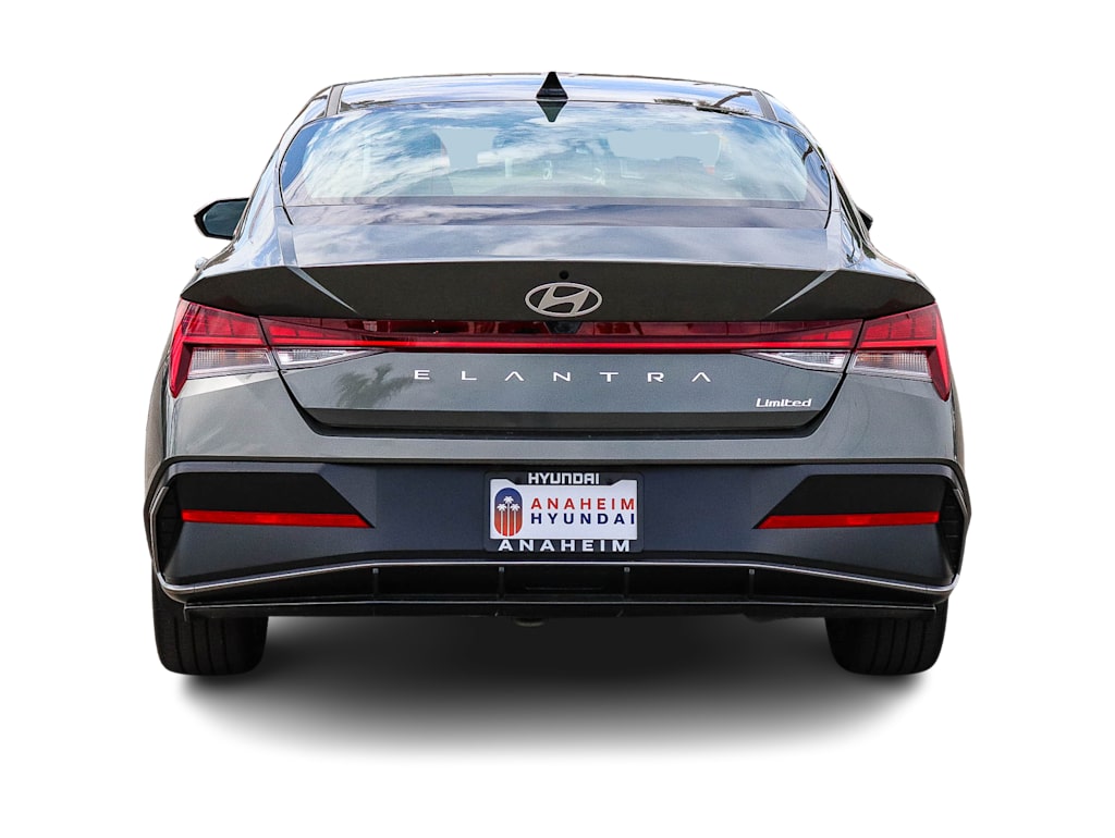 Thumbnail: 2026 Hyundai Elantra - 4