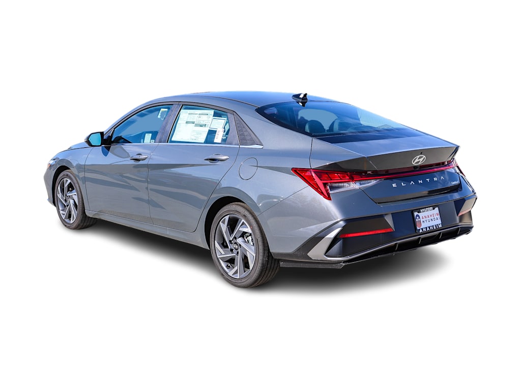 Thumbnail: 2026 Hyundai Elantra - 3