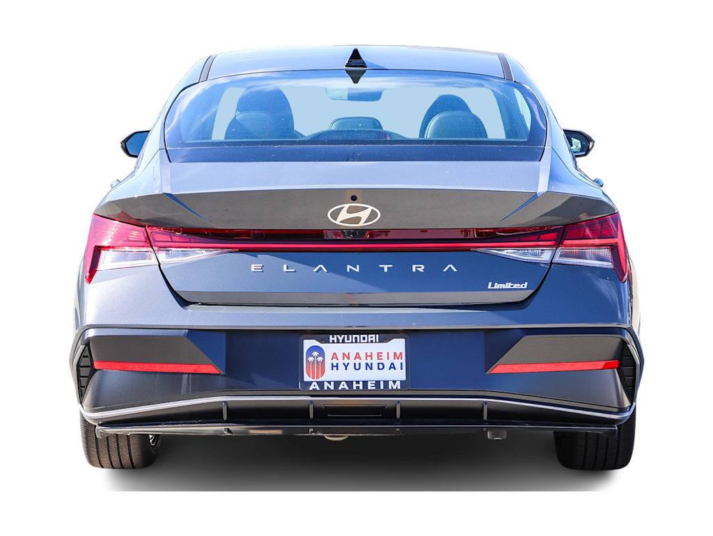 Thumbnail: 2026 Hyundai Elantra - 4