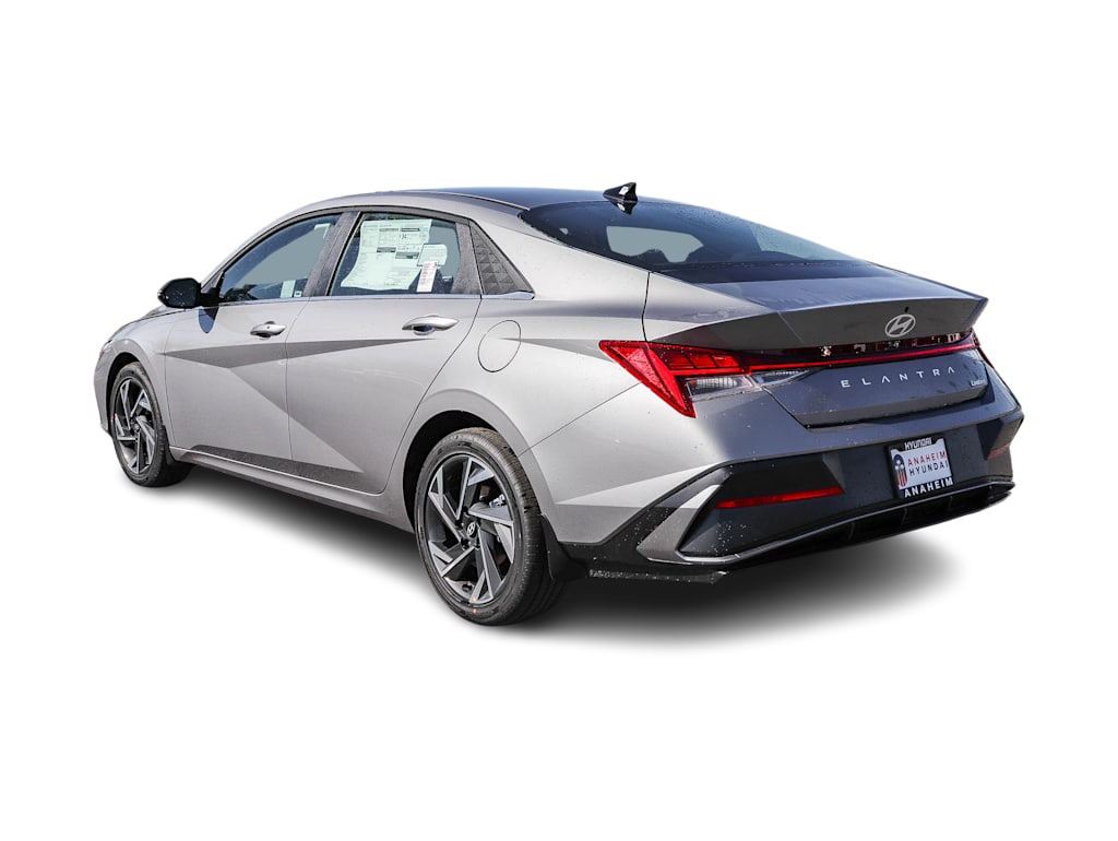 Thumbnail: 2026 Hyundai Elantra - 3