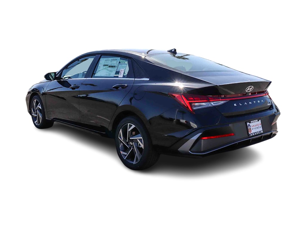 Thumbnail: 2026 Hyundai Elantra - 3