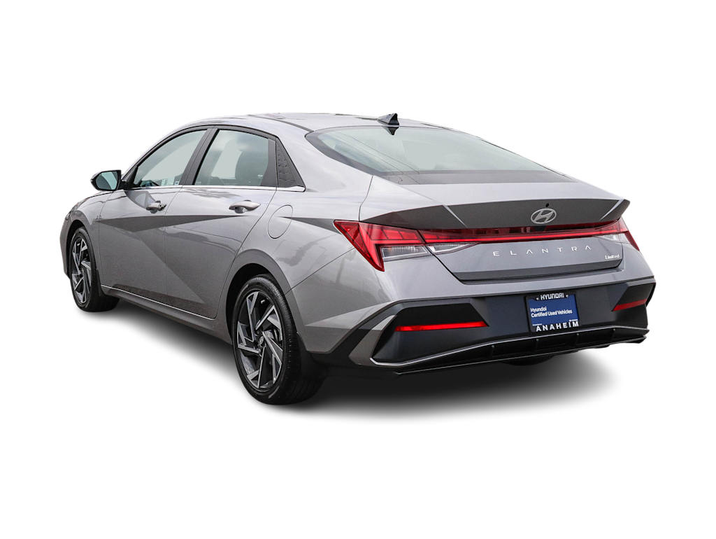 Thumbnail: 2025 Hyundai Elantra - 3