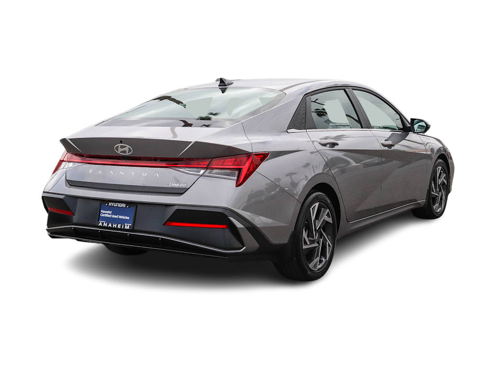 Thumbnail: 2025 Hyundai Elantra - 19