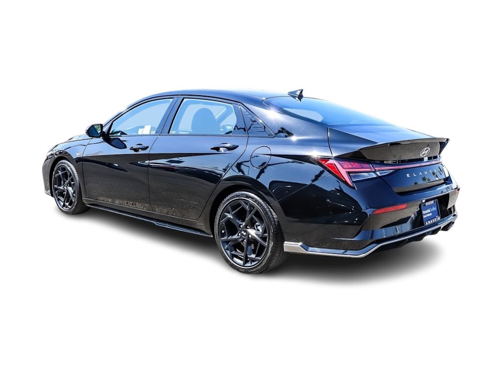 Thumbnail: 2025 Hyundai Elantra - 18