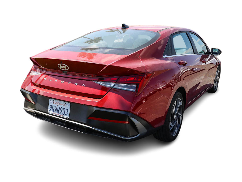 Thumbnail: 2025 Hyundai Elantra - 13