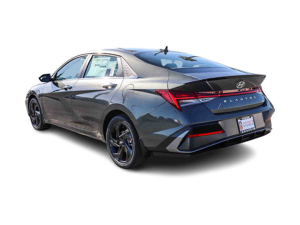 Thumbnail: 2026 Hyundai Elantra - 3