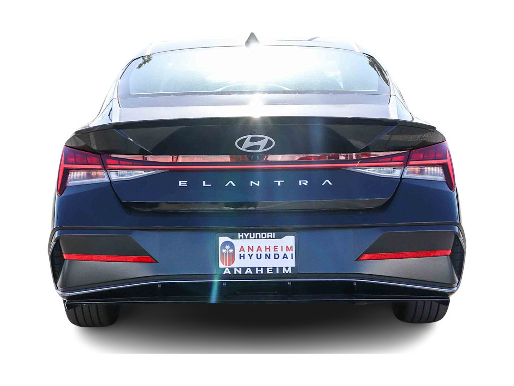 Thumbnail: 2026 Hyundai Elantra - 4