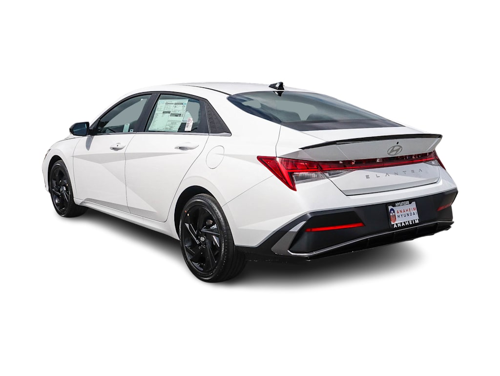 Thumbnail: 2026 Hyundai Elantra - 3