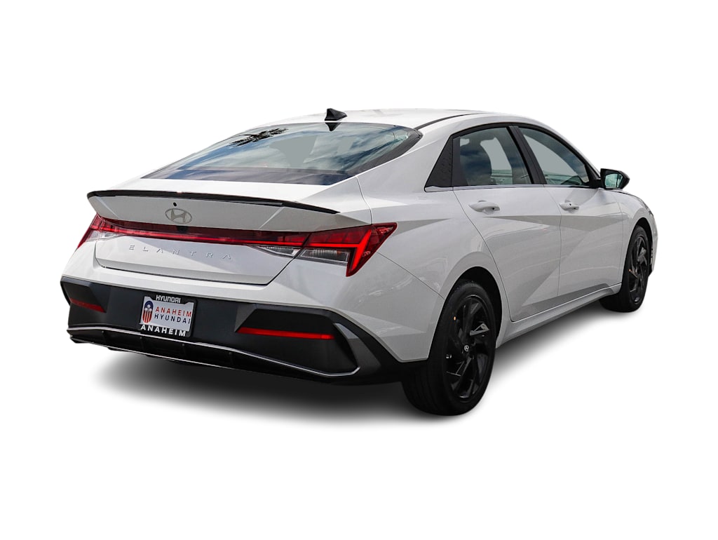 Thumbnail: 2026 Hyundai Elantra - 16