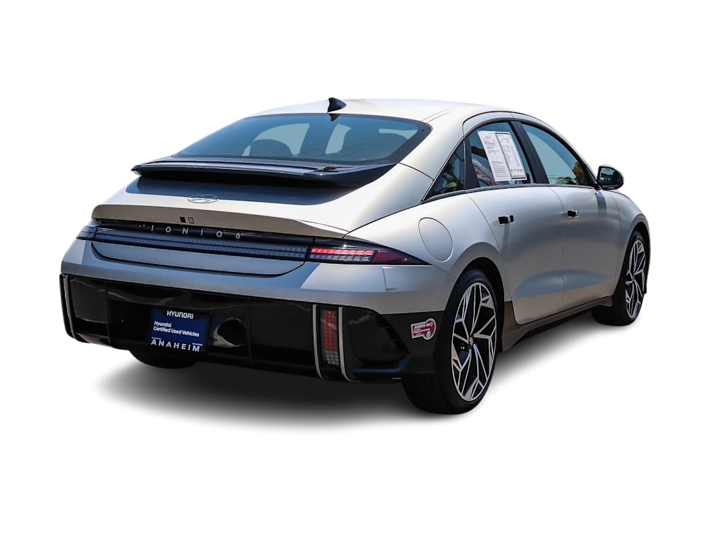 Thumbnail: 2023 Hyundai Ioniq 6 - 16
