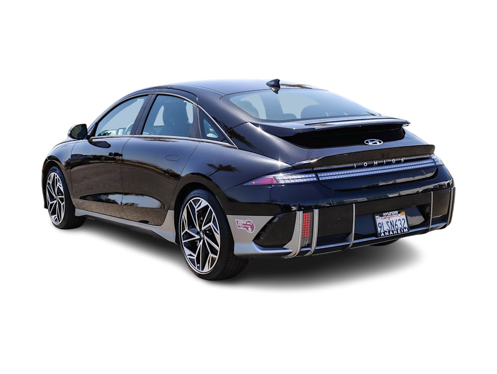 Thumbnail: 2024 Hyundai Ioniq 6 - 3