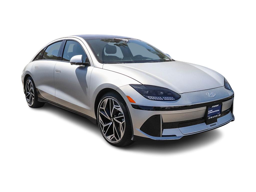 Thumbnail: 2023 Hyundai Ioniq 6 - 17