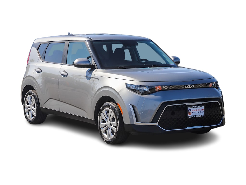 Thumbnail: 2023 Kia Soul - 17