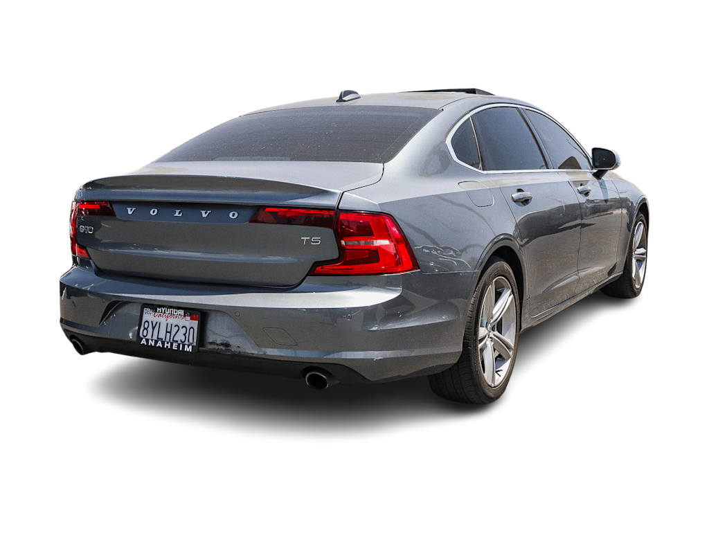 Thumbnail: 2018 Volvo S90 - 19