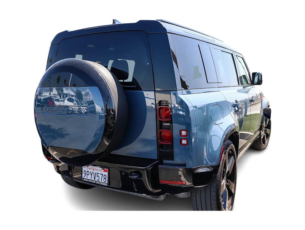 Thumbnail: 2025 Land Rover Defender - 7