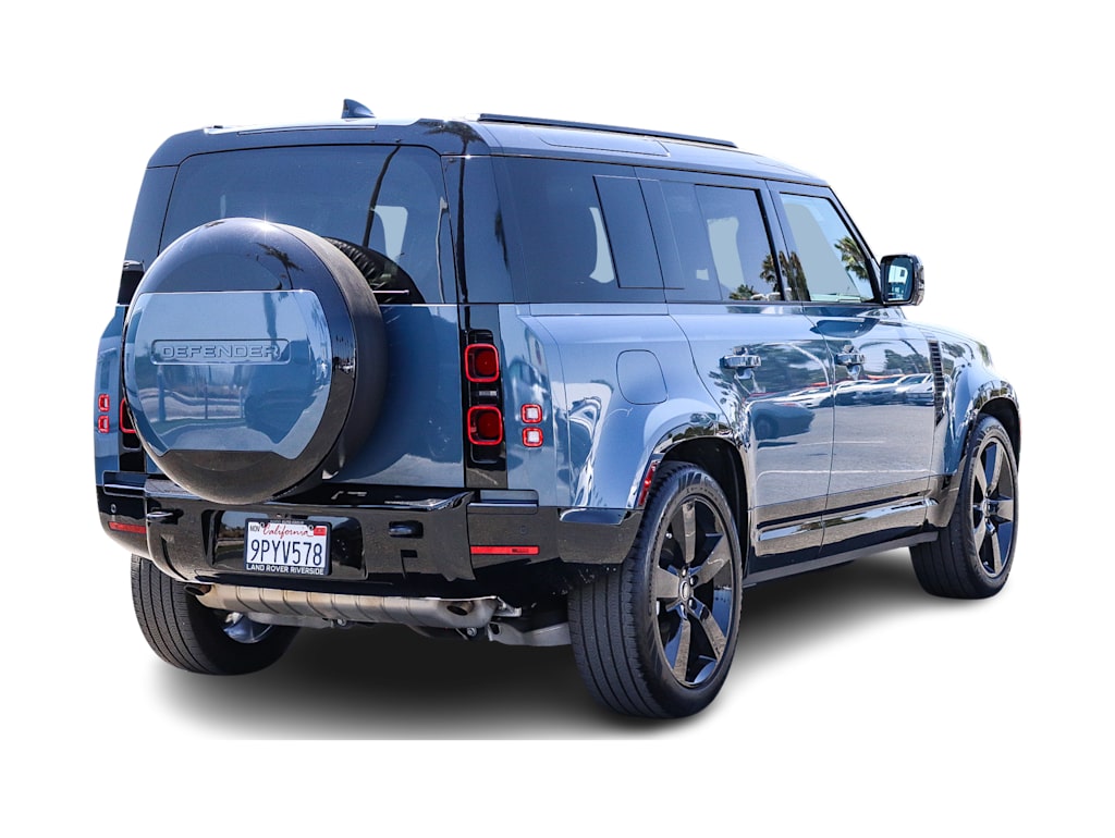 Thumbnail: 2025 Land Rover Defender - 20