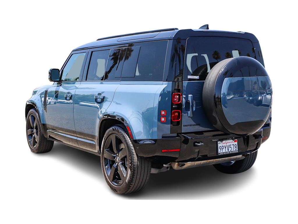 Thumbnail: 2025 Land Rover Defender - 3