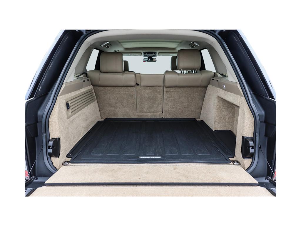 Thumbnail: 2015 Land Rover Range Rover - 16