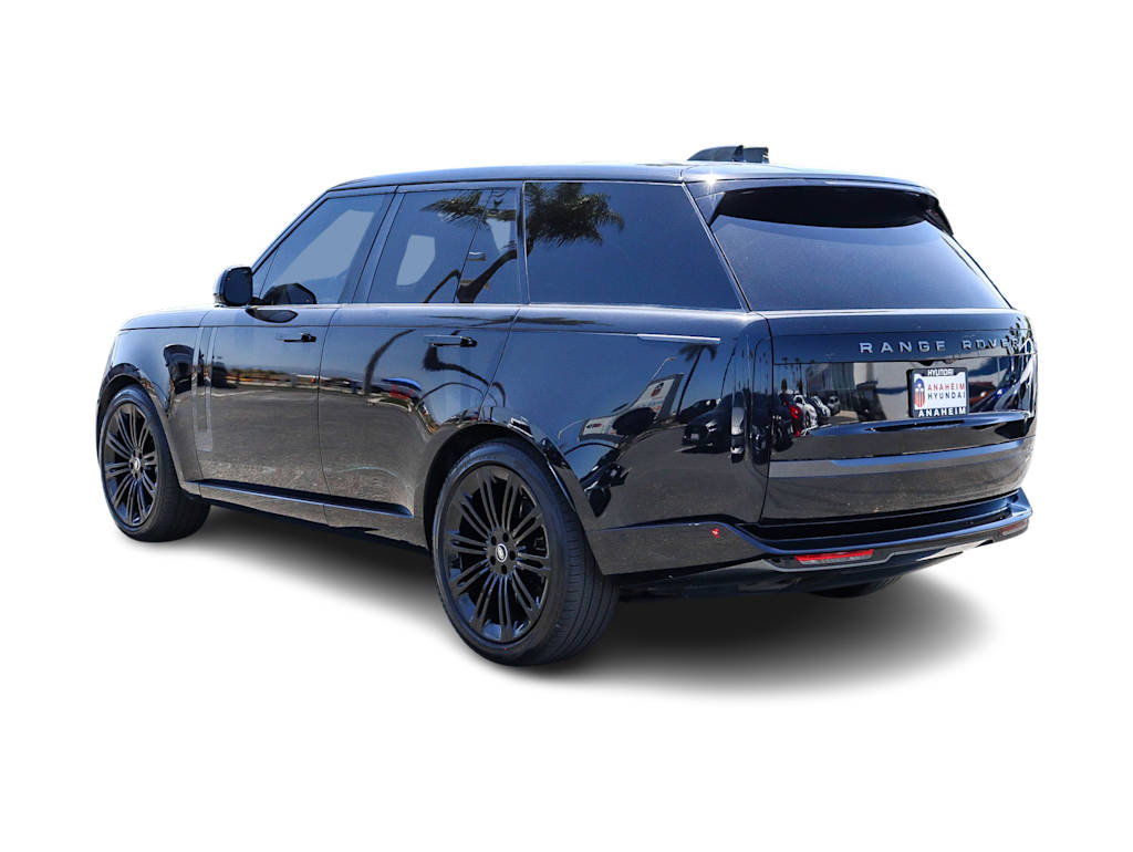 Thumbnail: 2023 Land Rover Range Rover - 3