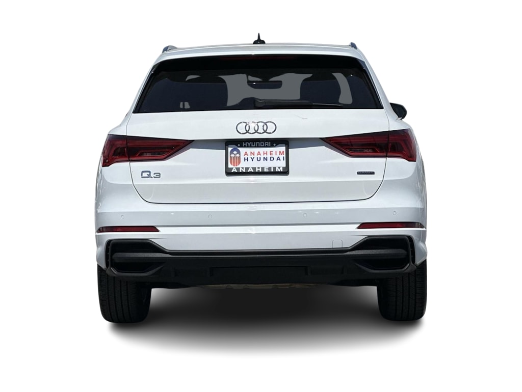 Thumbnail: 2024 Audi Q3 - 4