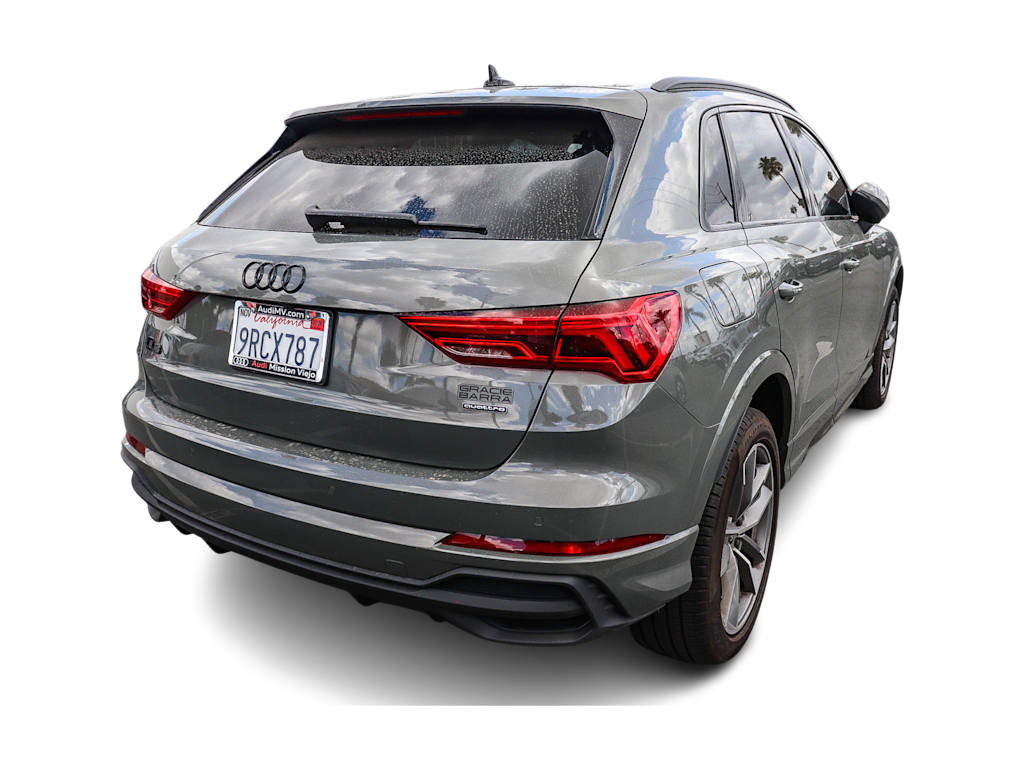 Thumbnail: 2024 Audi Q3 - 6