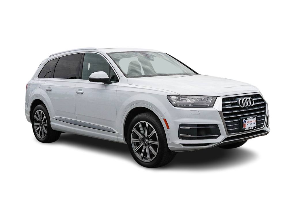 Thumbnail: 2017 Audi Q7 - 16