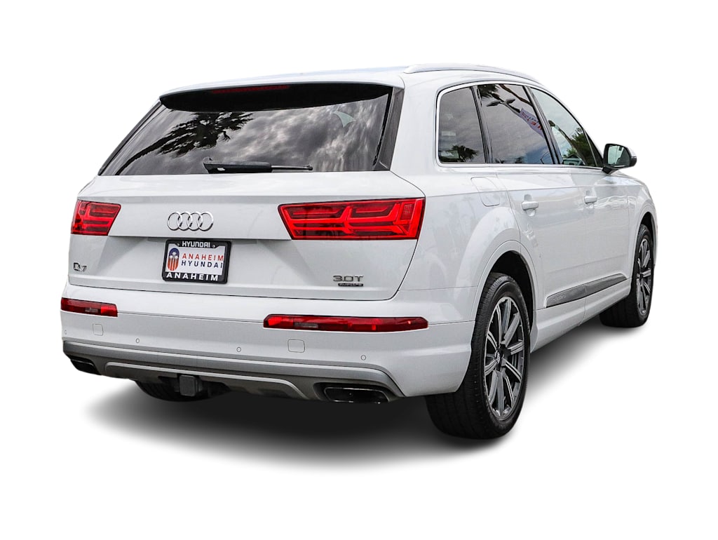Thumbnail: 2017 Audi Q7 - 19