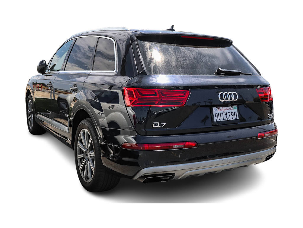 Thumbnail: 2018 Audi Q7 - 3