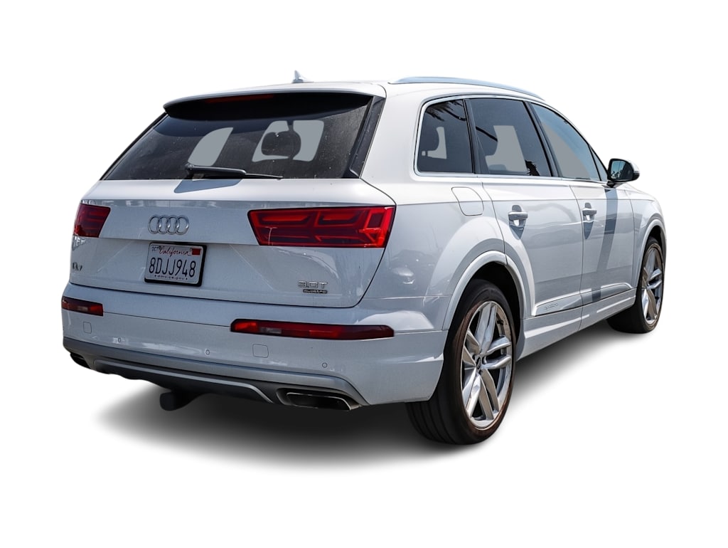 Thumbnail: 2018 Audi Q7 - 17