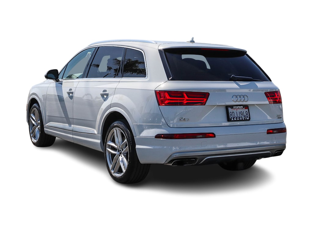 Thumbnail: 2018 Audi Q7 - 3