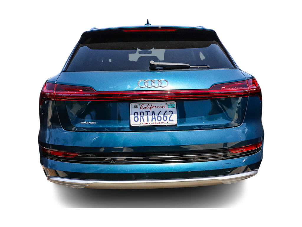 Thumbnail: 2019 Audi e-tron - 4