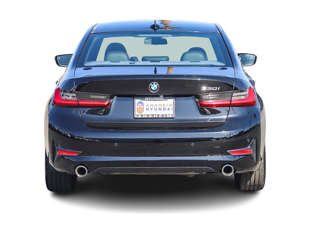 Thumbnail: 2019 BMW 3 Series - 4