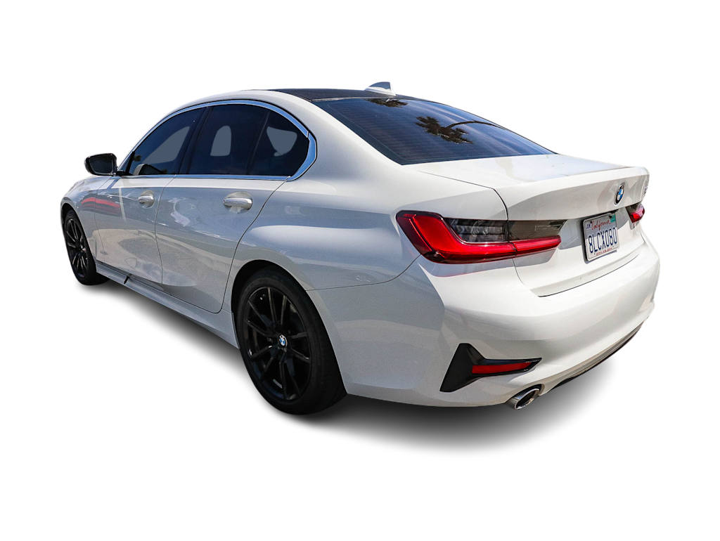 Thumbnail: 2019 BMW 3 Series - 3
