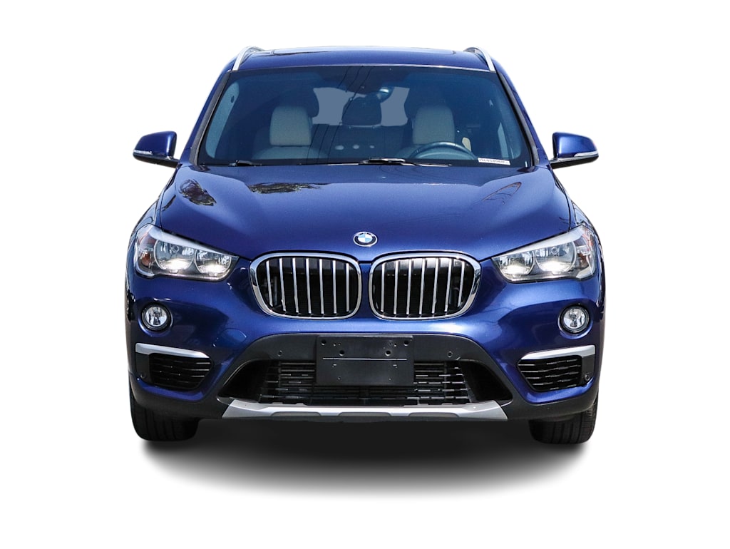 Thumbnail: 2018 BMW X1 - 16