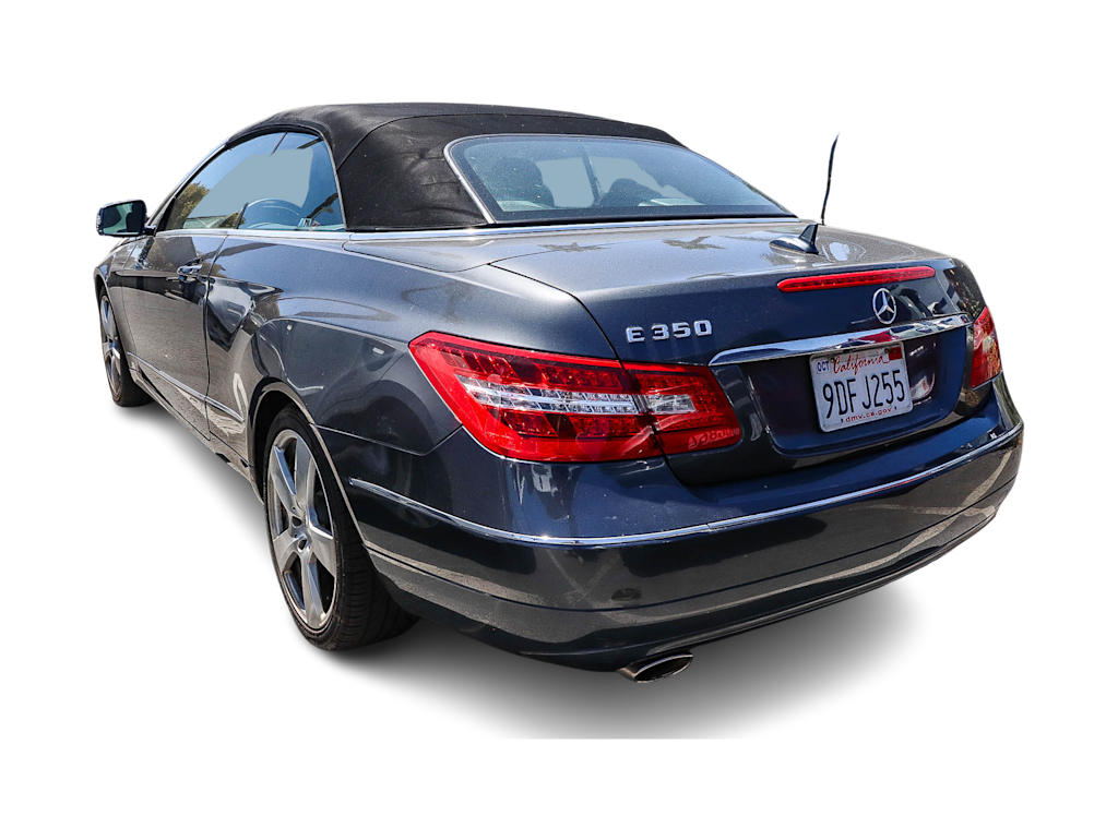 Thumbnail: 2013 Mercedes-Benz E-Class - 3