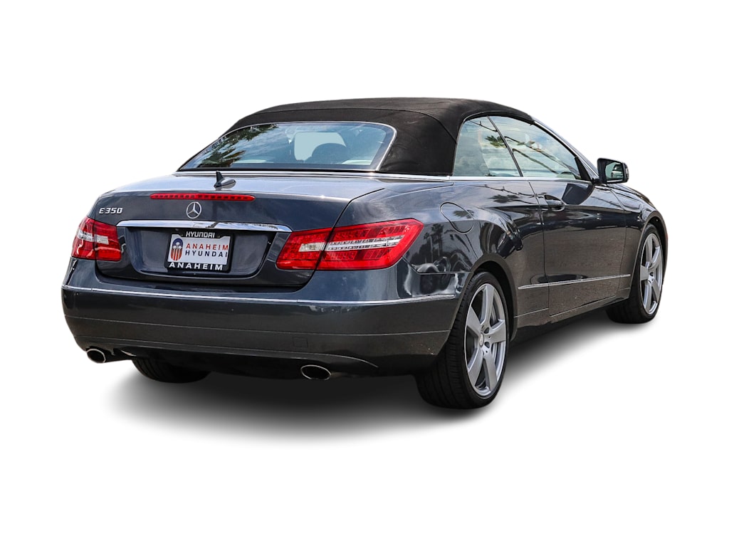 Thumbnail: 2013 Mercedes-Benz E-Class - 19