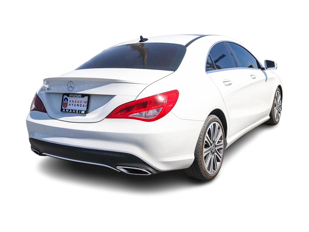 Thumbnail: 2019 Mercedes-Benz CLA - 12