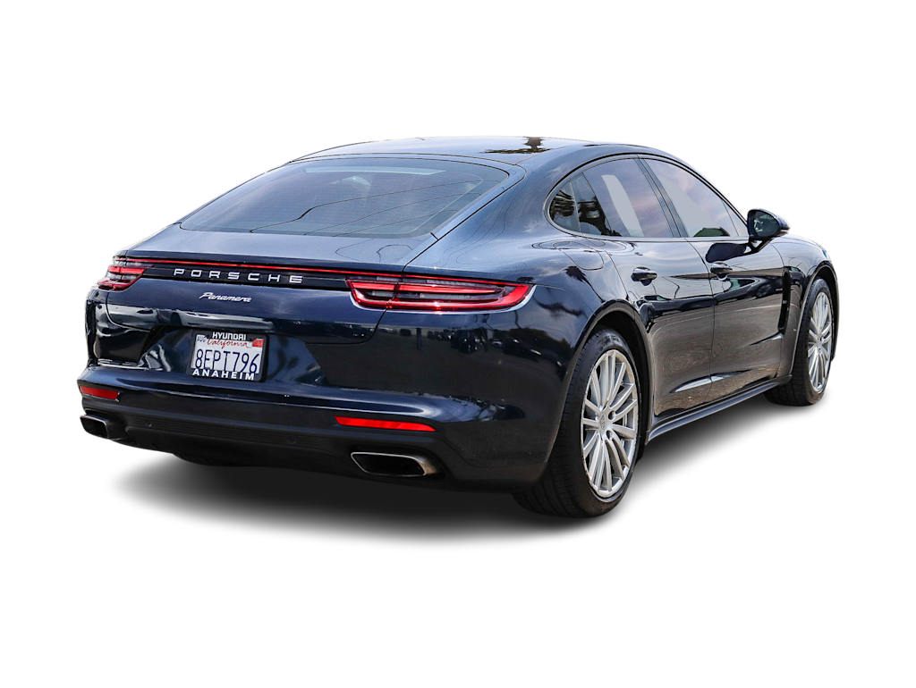 Thumbnail: 2017 Porsche Panamera - 18
