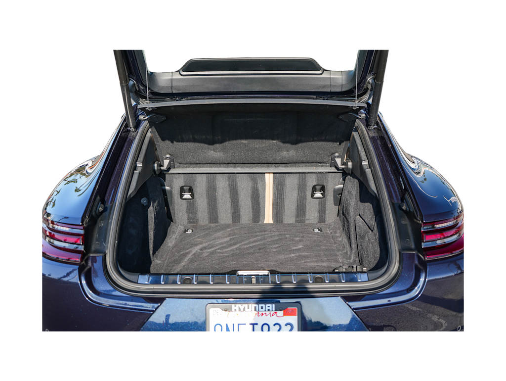 Thumbnail: 2019 Porsche Panamera - 16