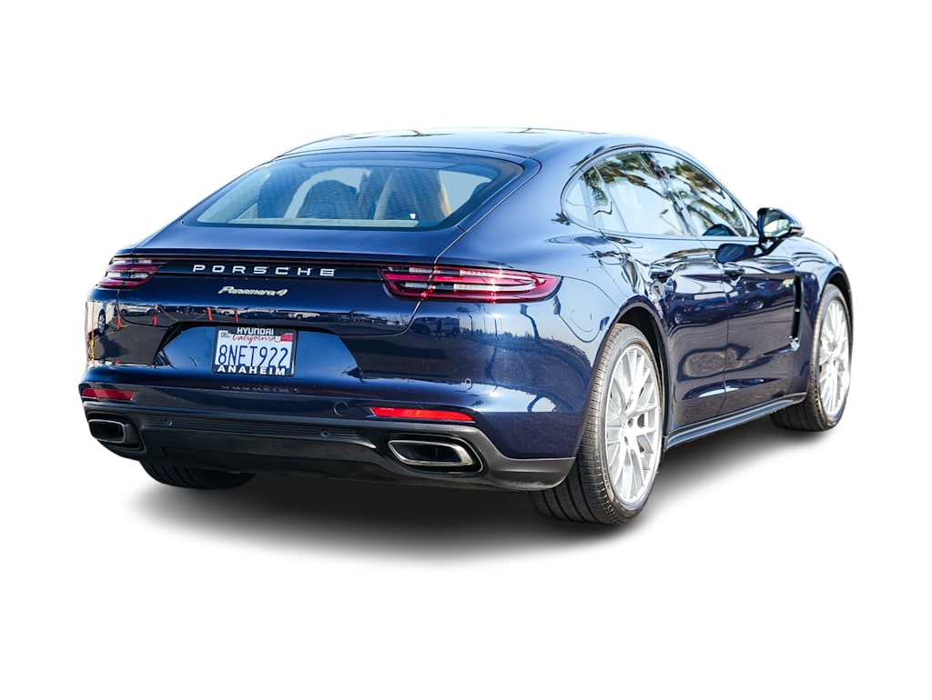 Thumbnail: 2019 Porsche Panamera - 19
