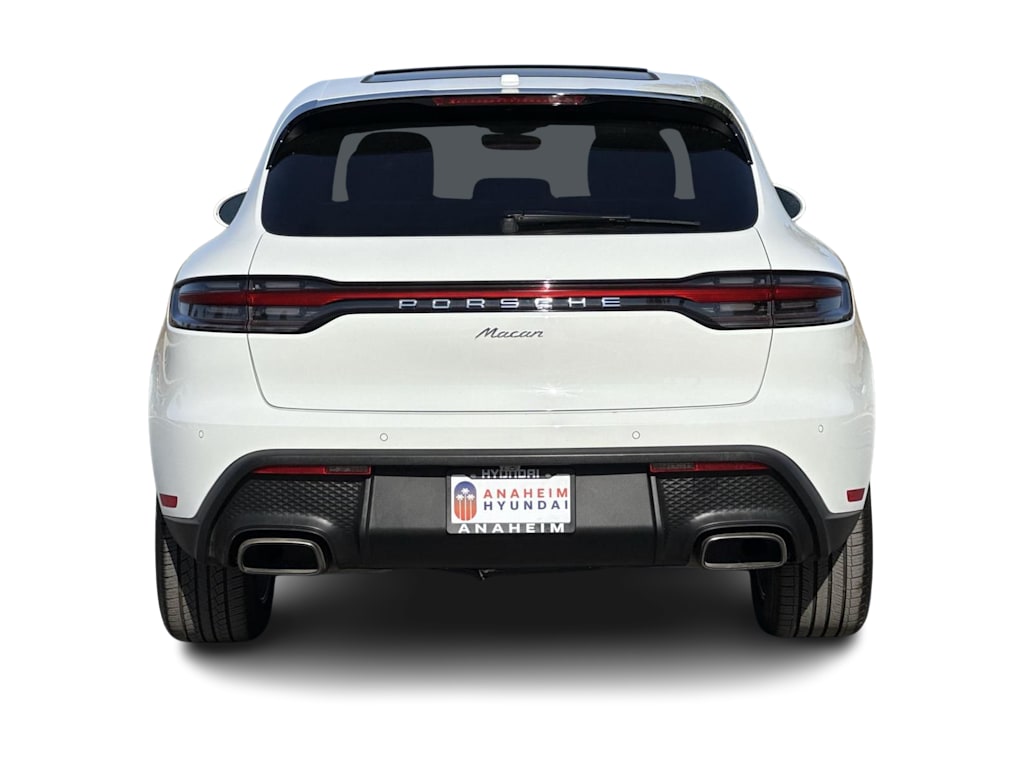 Thumbnail: 2024 Porsche Macan - 4