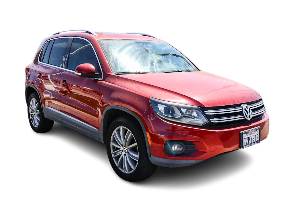 Thumbnail: 2016 Volkswagen Tiguan - 17