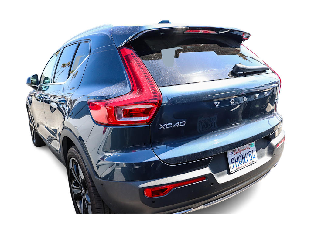 Thumbnail: 2019 Volvo XC40 - 2