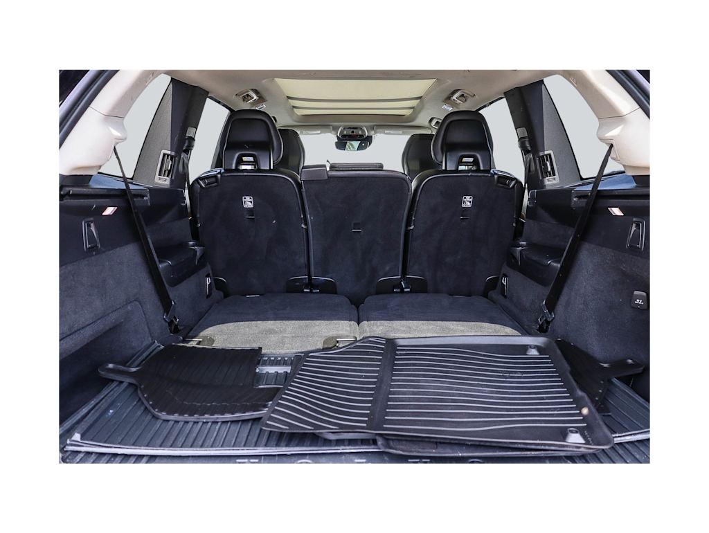 Thumbnail: 2019 Volvo XC90 - 27