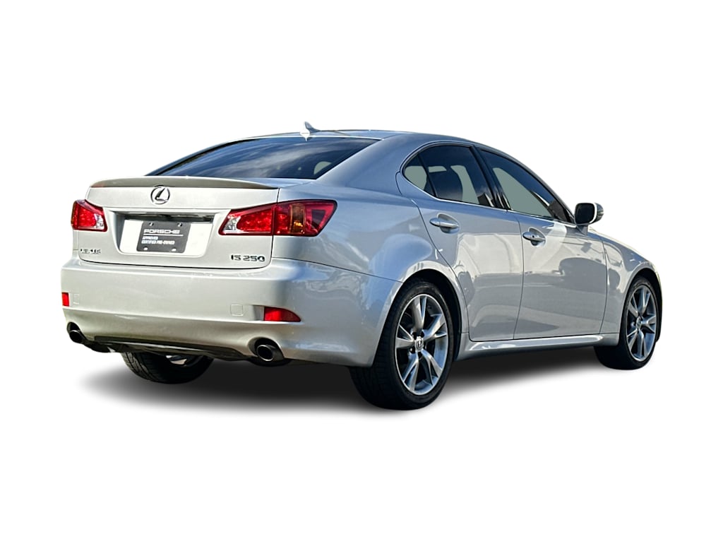 Thumbnail: 2010 Lexus IS - 17